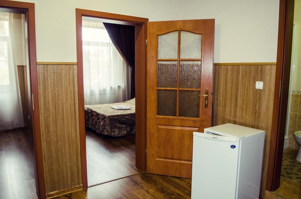 Filvarki-Centre Kam'janec'-Podil's'kyj Esterno foto
